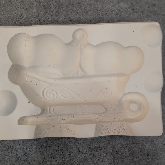 VTG 1978 Alberta's Molds Inc Ceramic Sleigh with Mice & Tree Casting Mold A-127 - Picture 2 of 7